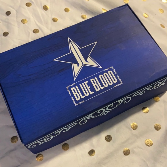 Jeffree Star Blue Blood Palette - Picture 2 of 8